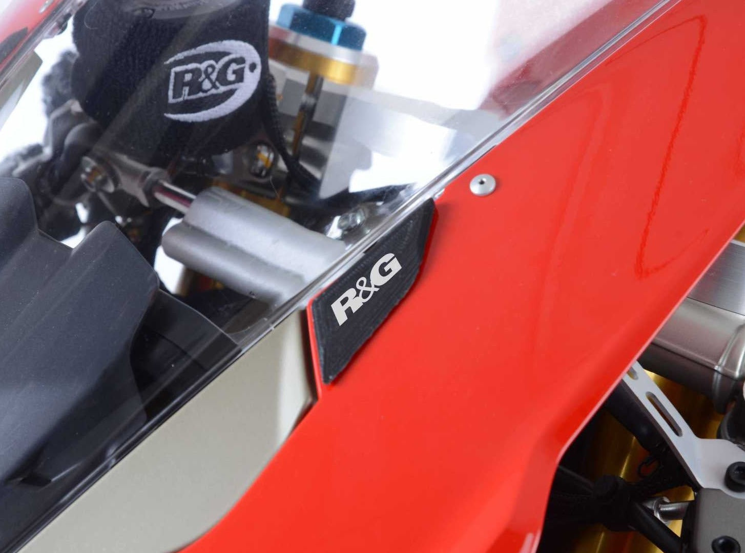 R&G Racing, MBP0032 - R&G RACING Ducati Panigale V4 / V2 (2018+) Mirror Block-off Plates